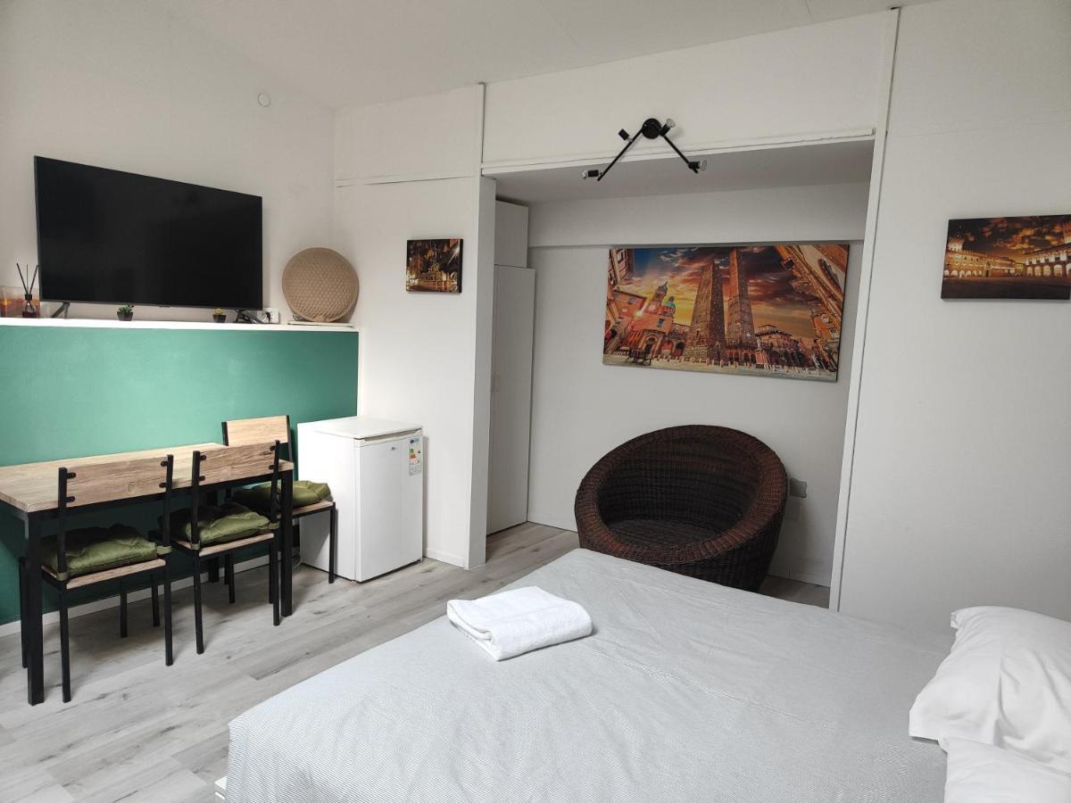 Residenza Le Torri Bed & Breakfast Bologna Eksteriør bilde